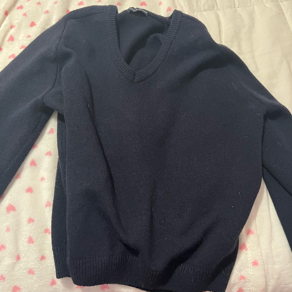 brandy melville sweater